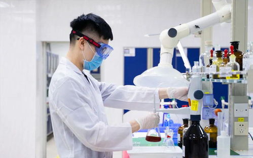 蓝月亮引领浓缩生物科技洗衣新潮流，至尊爆卖开启洁净革命